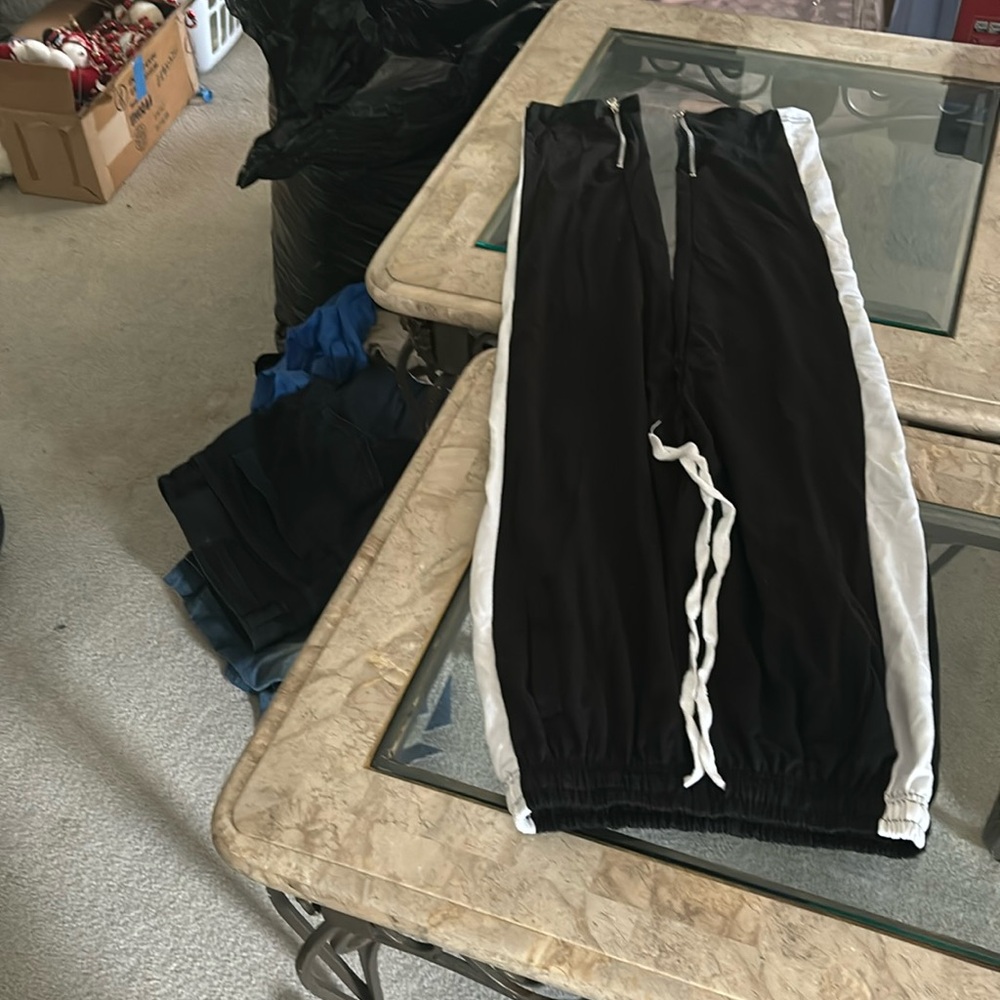Men’s medium track pants